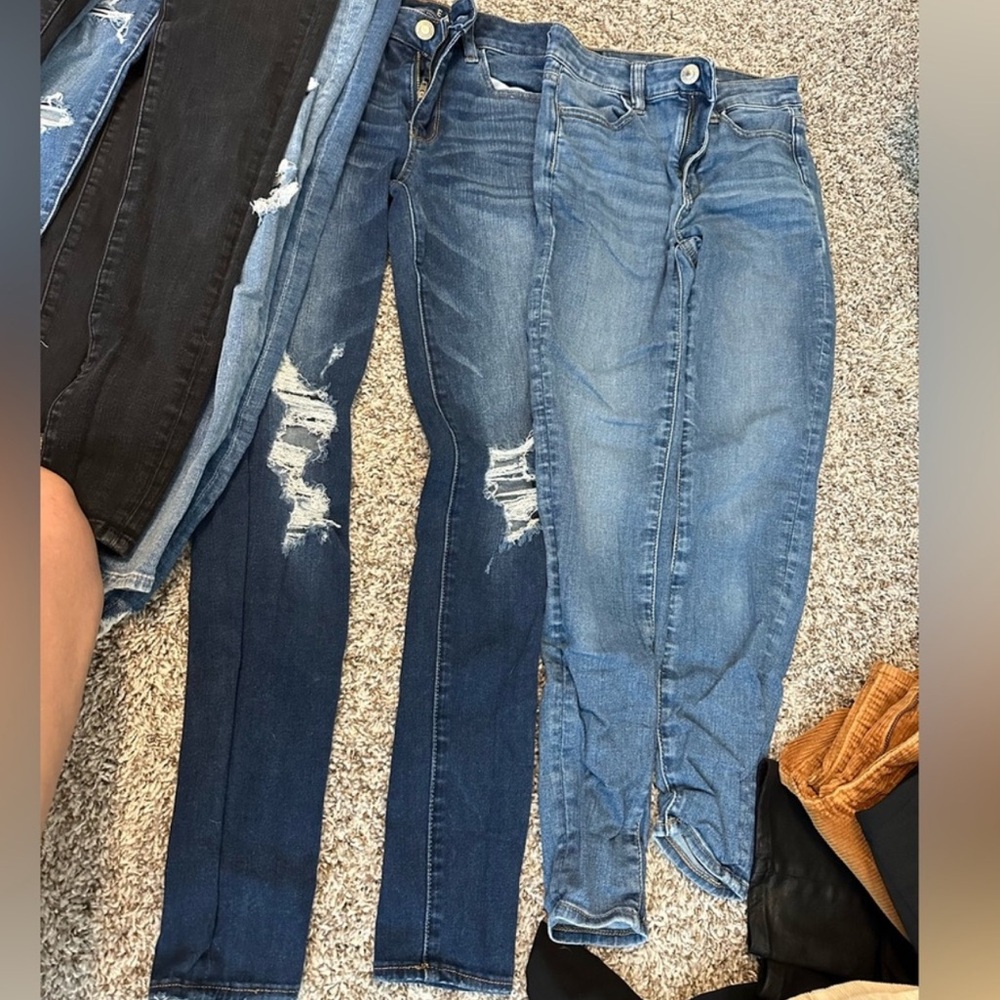 American Eagle Jeans Bundle - 2 pair